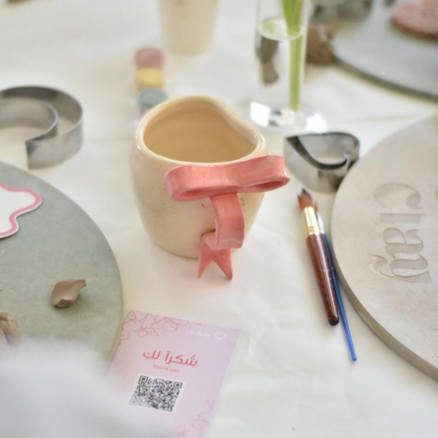 ورشـة صنع كوب من عجينة السيراميك - making a cup from ceramic clay  workshop